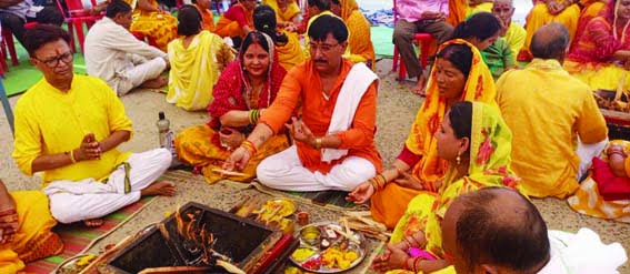 Panch Kundiya Gayatri Yagya in Golden Silicon City