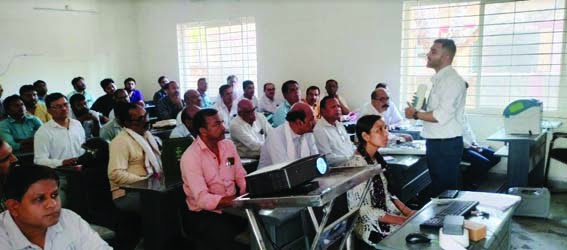 Training given to officers and employees appointed for counting of votes in Lok Sabha elections
