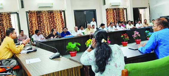 Resolve cases of pension and compassionate appointment of employees