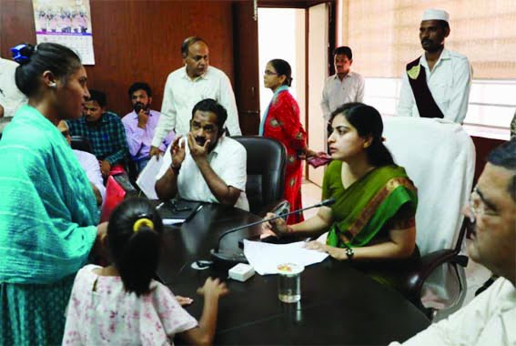 An application was submitted for the treatment of the daughter in the public hearing