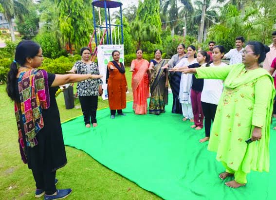 On World Environment Day, citizens were sworn in to protect the environment at Nehru Park