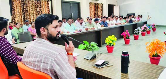 All Jan Shikshaks should visit schools and develop children's understanding towards studies - Rohit Sisonia