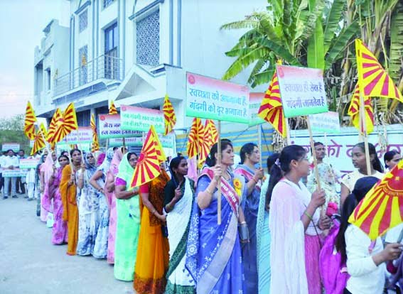 ‘Rally taken out in Khirkiya under Jal Ganga Samvardhan Abhiyan