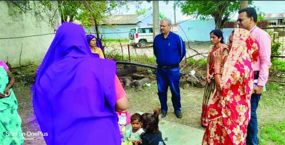 CMHO reviewed the Dastak campaign in village Bhunnas