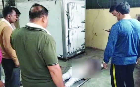 Due to the negligence of the electricity department, the current came in the pole