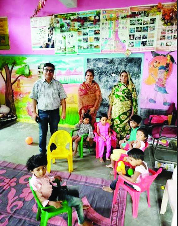 Joint Director did a surprise inspection of Anganwadi centers