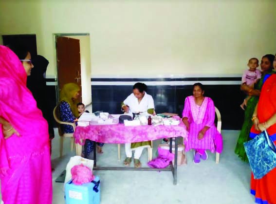 The team of health department visited village Barwani