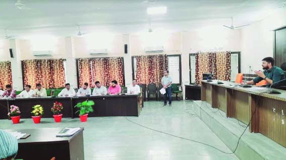 CEO Sisonia reviews progress of rural development schemes