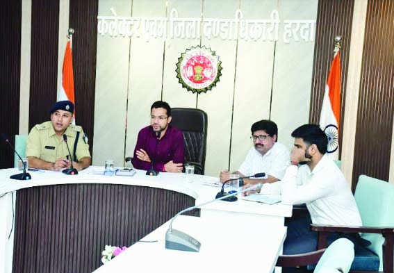 Collector Singh gave instructions to food establishments
