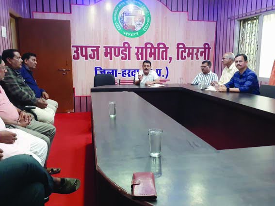 SDM Mahesh Bardole visited Mandi