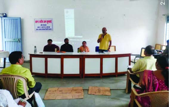 Show cause notice issued to 11 BLOs