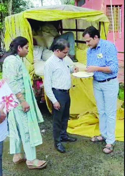 Vehicles seized after being found illegally transporting food grains