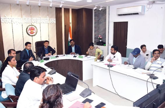 Divisional Commissioner Tiwari instructed the officers