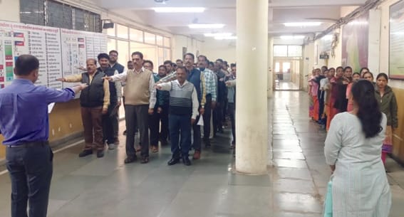 Officers and employees were administered the oath of prohibition of alcohol